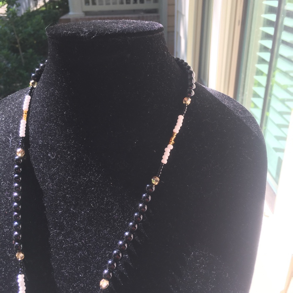 Pink tassel necklace - Picture 8 of 8